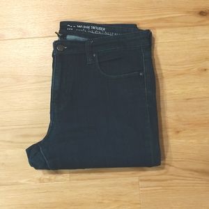 Mid rise trouser jeans